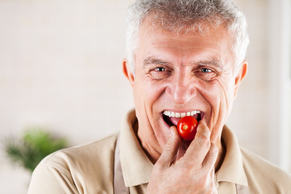 Does Food Get Stuck Under Dental Implants? A Clear, Reassuring Guide